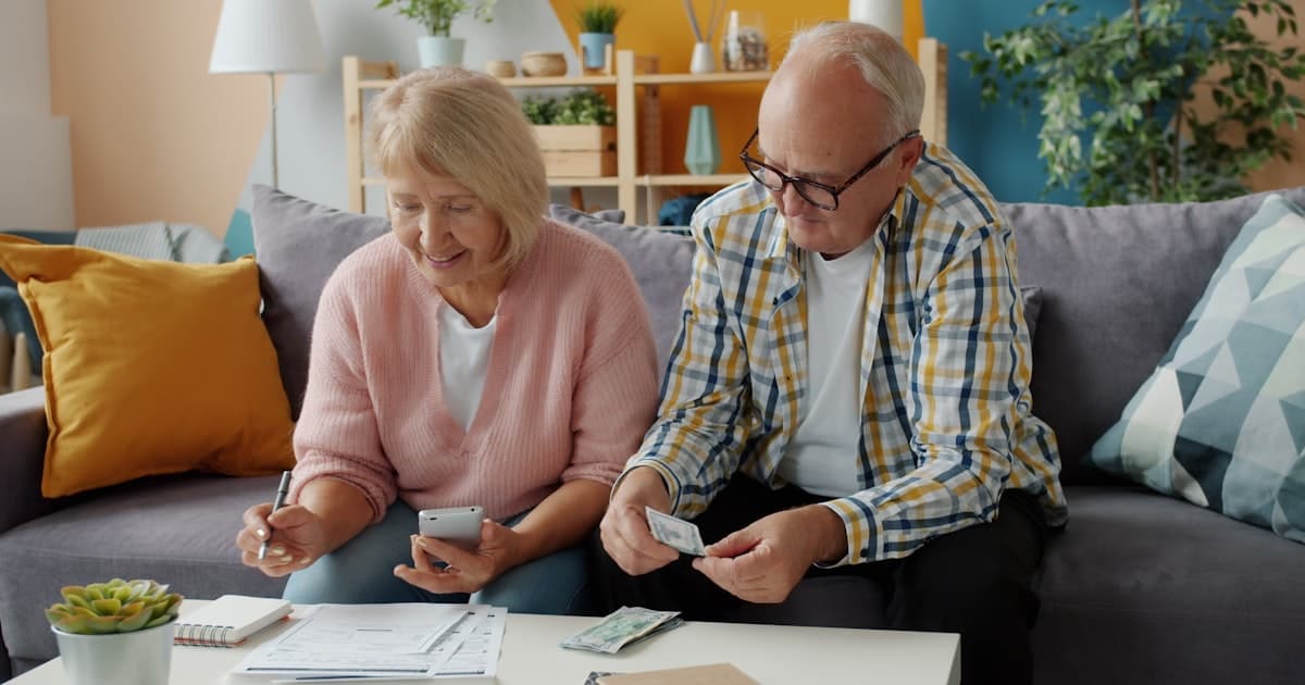 Senior carefully budgeting to avoid GIS clawback