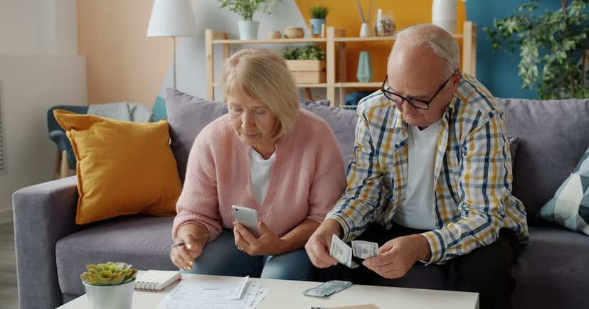 Retirement savings planning with RRSP and TFSA accounts